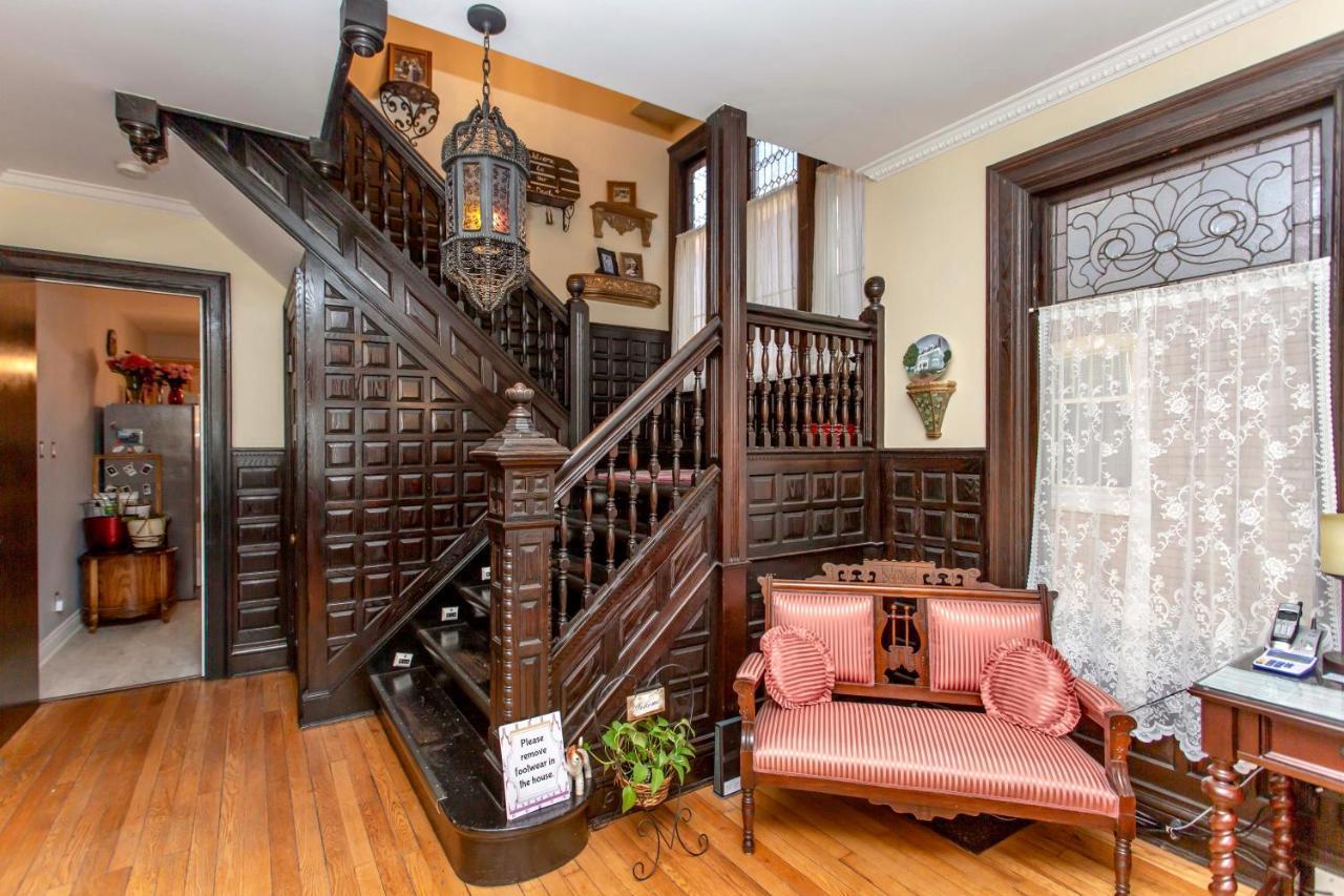 Bed & Breakfast Redwood 3*
